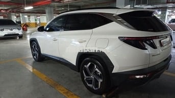 Hyundai Tucson 2024 1.6 Turbo full option Trắng