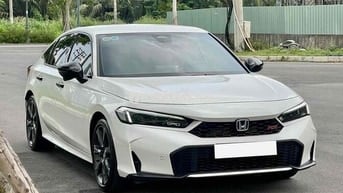 Honda Civic e:HEV RS 2024 Hybrid Trắng 6.500 km
