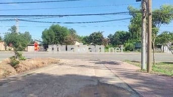 Chính chủ bán đất trung tâm Lộc Hưng: 10x60m, sát 3 trường UBND xã