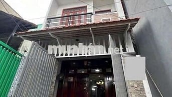 chính chủ bán gấp nhà hẻm xe tải 4mx22m