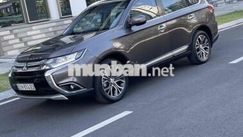 Mitsubishi Outlander 2019 7 chỗ Tự động Nâu