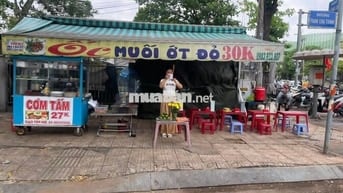Cho thuê vỉa hè mặt tiền đường lớn
