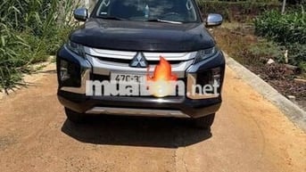 Mitsubishi Triton GLX 2023 15000 km Đen