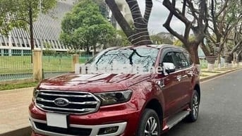 Ford Everest Titanium 2020 Máy dầu 7 chỗ Đỏ