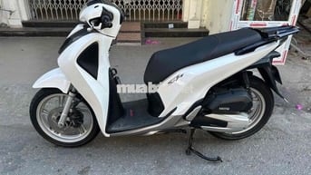 cần bán xe SH 150/2019 chính chủ ký bán xe như moi