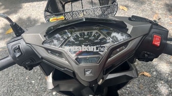 Honda Vario 150 2017 Vàng cát 42.000km