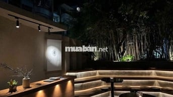 CHO THUÊ TÒA NHÀ MẶT TIỀN 20M - SỬ DỤNG 350m2 TRUNG TÂM QUẬN 1