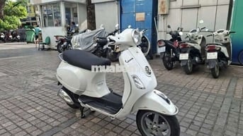 Piaggio Vespa LX fi
