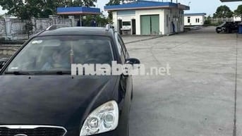 Kia Carens 2.0 Xăng 7 chỗ 110.000 km Đen