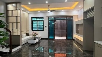 Bán nhà 3 tầng ngõ đường Trần Hưng Đạo, ph Ngọc Châu, TP HD, 43m2, mt 
