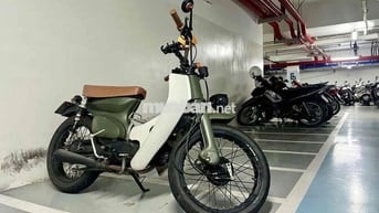 Honda Cub 80cc Xanh rêu Cổ điển