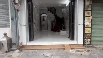 Chính chủ cho thuê nhà 5 tầng: 23m2 x 5 tầng nguyên căn mặt phố Trần K