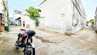 cần bán lô đất ngay trại giam b5