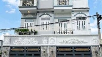 5 Tỷ 4 - Đường 4,5m - HUỲNH TẤN PHÁT - Nhà 3 Tầng 50m² - 4PN - Oto Tới