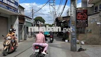Chủ hạ giá bán gấp nhà 116m2 có nhà 3 lầu