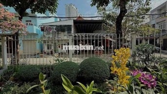 BIỆT THỰ SÂN VƯỜN VEN SÔNG – VẠN PHÁT HƯNG, Q.7, 15x17, CHỈ 45 TỶ.