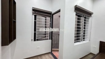 Cho thuê nhà riêng tại số 61 ngách 41 Thịnh Quang (424 phố Tây Sơn)