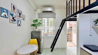 DUPLEX GÁC CAO BAN CÔNG THOÁNG