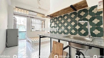 STUDIO BAN CÔNG SIU RỘNG FULL NỘI THẤT NGAY TRUNG TÂM Q10