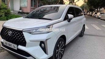 Toyota Veloz Cross TOP 2022 Trắng Ngọc Trai 7 chỗ