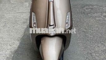 Vespa Iget ABS odo 4k9.bán trả góp.trao đổi xe