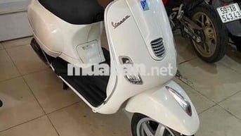 Piaggio Vespa LX 125 3V ie 2013 Trắng