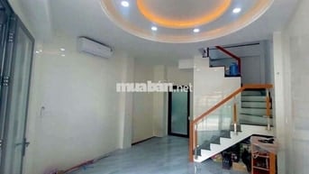 CHO THUÊ NHÀ MAT TIỀN TRUONG SA Q.TÂN BINH