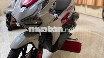 Honda Air Blade Xám đỏ 11.600 km