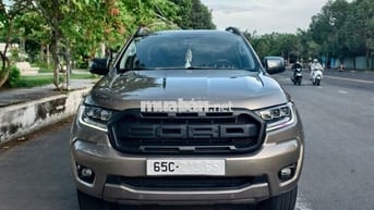 Ford Ranger XLS STD 2022 xe gia đình chính chủ