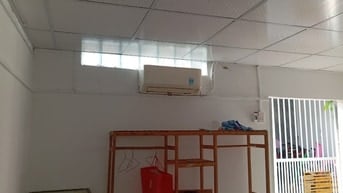 Cho thuê nhà giá rẻ hẻm 2056 Nhà Bè 70m2 