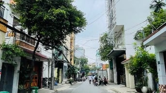 Sát TOD Bảy Hiền 190m2 mặt tiền đường 8m Lạc Long Quân GPXD Hầm 7 tầng