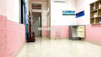 Q10 Gần tòa nhà Viettel – Phòng Sạch Đẹp, An Ninh, Cho nữ thuê