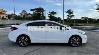 Kia Cerato 1.6 AT 2017 Trắng Tự động