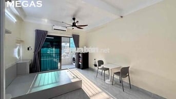 Ô tô đỗ cửa, nhà mới tinh, tách bếp, full nội thất ngay SVD Mỹ Đình