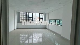 Bán tòa nhà mặt tiền 3/2 đang cho thuê 200tr/tháng,92tỷ