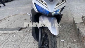 Honda Vario 150 Tự động Bạc