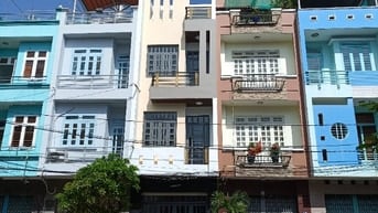 Nhà KDC Bông Sao F5Q8 đối diện Công Viên 