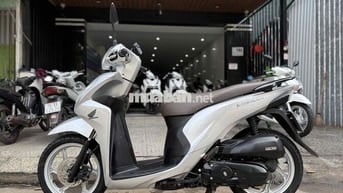Honda Vision 2016 Bạc
