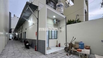 Chính chủ, 1 trệt 1 lầu, 30m2, Tân Kỳ Tân Quý, Có máy lạnh