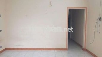Nhà 1/ Phan Văn Hớn Vô Xíu 2 Phòng Ngủ