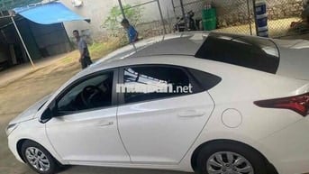 Hyundai Accent 2019 Số sàn 107000 km Trắng