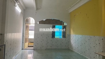 PHÒNG BAN CÔNG SIÊU THOÁNG NGAY K300 CỘNG HÒA, LOTTE MART