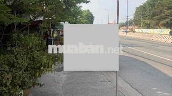 [MIỄN TIẾP ĐĂNG TIN] Bán 700m2 đất sẵn 300m2 thổ cư phường Thới Hoà