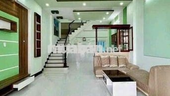 Nhà lầu mới 2 phòng 2 máy lạnh KDC Quân Báo