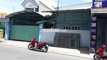 Đất Có Sẳn Xưởng : 12 x 35 👉 Mặt Tiền Xe Container 👉 Gần Lê Văn Khương