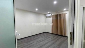 Cho thuê nhà Mặt Tiền Mẹ Thứ 3pn, 3wc ngay ngã tư Văn Tiến Dũng