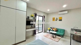 Căn hộ studio full nội thất ban công thoáng đường Sư Vạn Hạnh quận 10