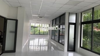CHO THUÊ VĂN PHÒNG 100M2 - GẦN CẦU HÒA XUÂN