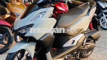 Honda Vario 160 ABS 2025 Trắng 3000 km