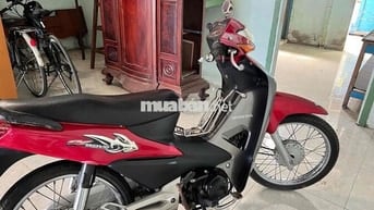 Cần bán gấp xe zin nhà sử dụng chạy rất kỹ
